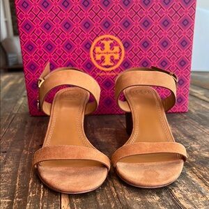 Tory Burch Tan Leather Sandals Versatile